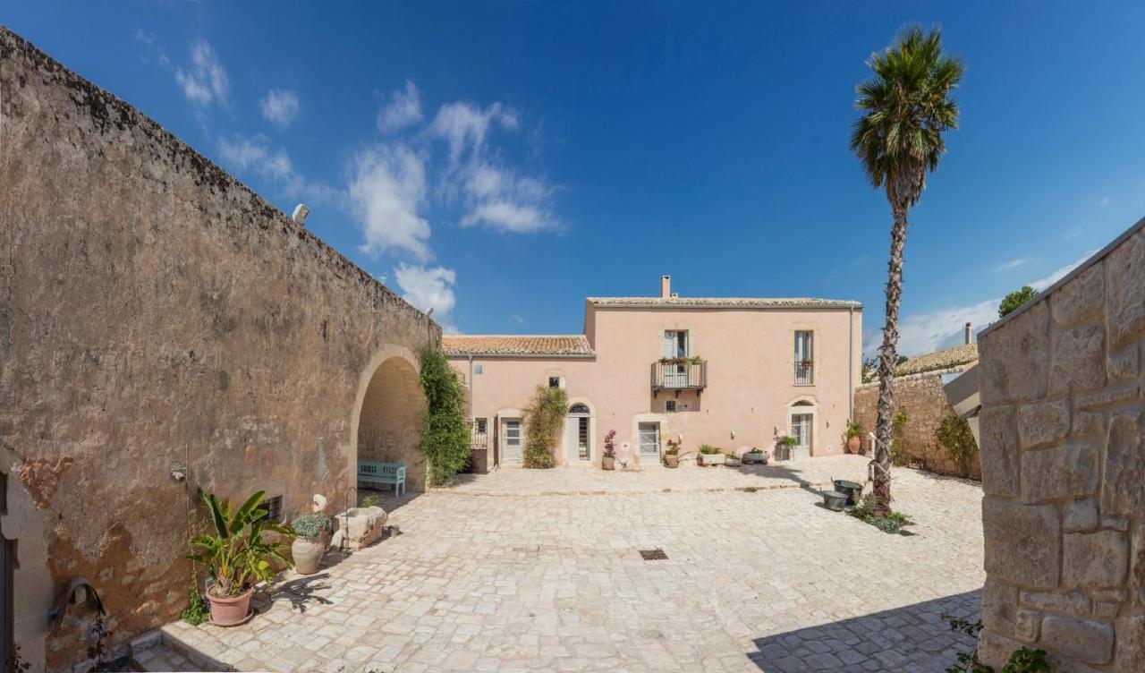 Terre Di Cavalusi Relais Pensionat Donnafugata Eksteriør billede